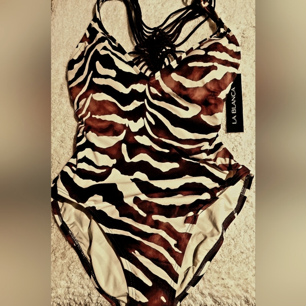 Gorgeous one piece in warm animal print